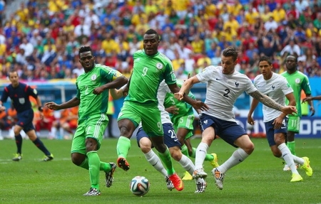 &quot;Đại bàng&quot; Nigeria nhận án phạt cực nặng từ FIFA