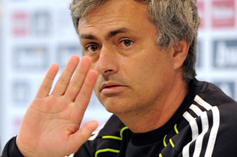 Mourinho :&quot;Klose không thể sánh với Ronaldo&quot;