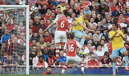 Ramsey đem về 3 điểm quý giá cho Arsenal