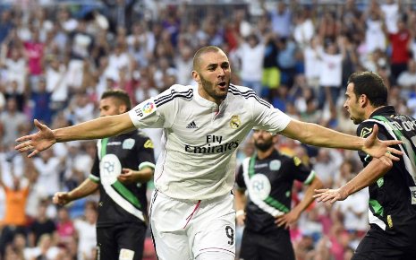 Real Madrid có 3 điểm trong ngày khai màn
