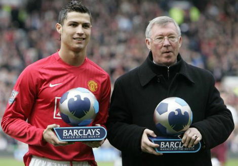 Sir Alex gọi điện lôi kéo Ronaldo trở lại M.U
