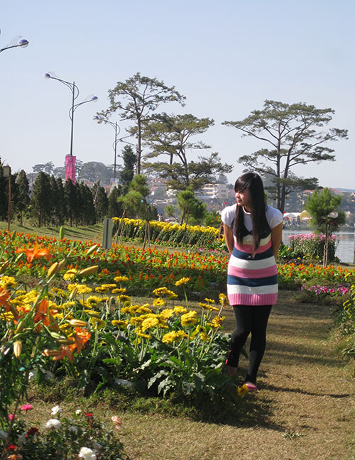 Thơ Lâm Hà đượm tình đất, tình đời