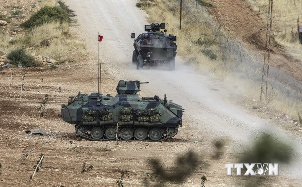 Các tay súng người Kurd và IS giao tranh ác liệt ở thị trấn Kobane
