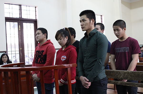 Các đối tượng bắt, giữ người trái pháp luật bị phạt ra tòa lãnh án