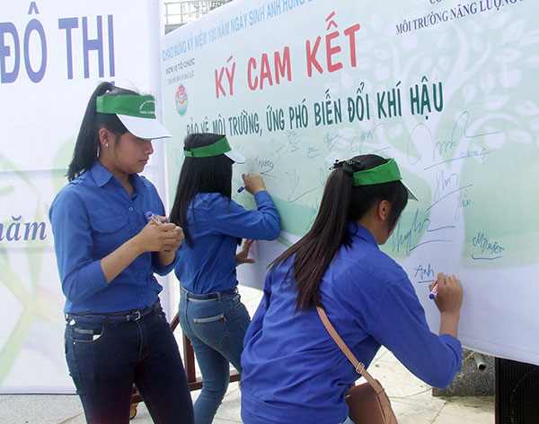 Đà Lạt: Gần 1.000 thanh niên ra quân bảo vệ môi trường, xây dựng văn minh đô thị