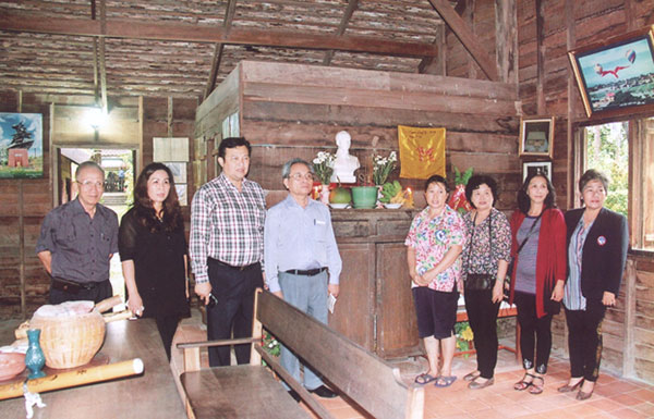 Bài 3: Từ Uđon Thani đến Nakhon Phanom