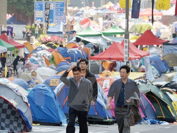 Giải tán &quot;Chiếm Trung tâm&quot; ở Hong Kong: Hơn 200 người bị bắt