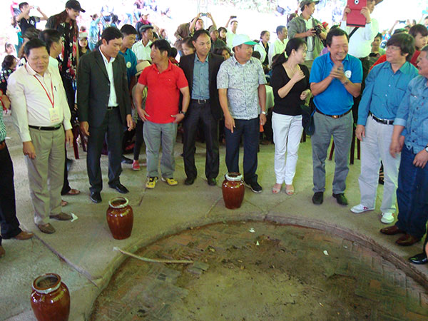Thị trấn người DTTS phấn đấu đạt chuẩn văn minh đô thị