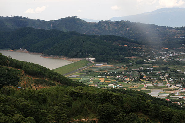 Phố thị nơi đầu gió