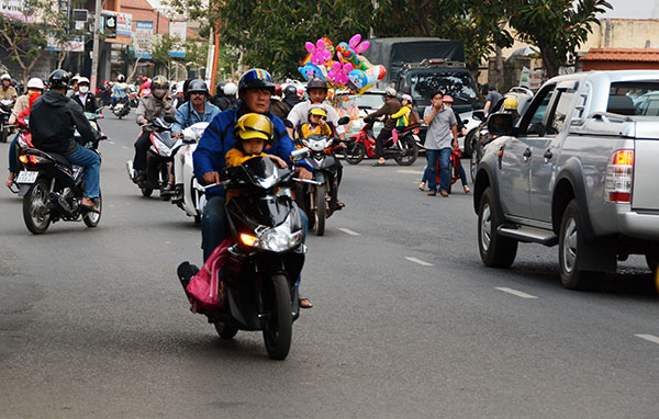 "Trẻ em và an toàn giao thông"