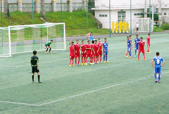 Mưa bàn thắng trên sân Đà Lạt