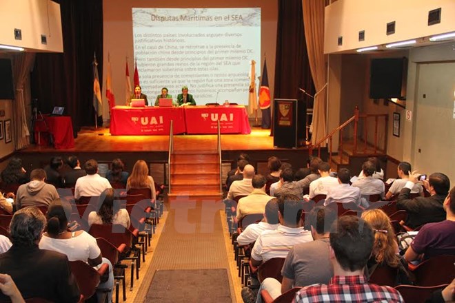 Quang cảnh hội thảo ở Argentina. (Ảnh: Diệu Hương/Vietnam+)