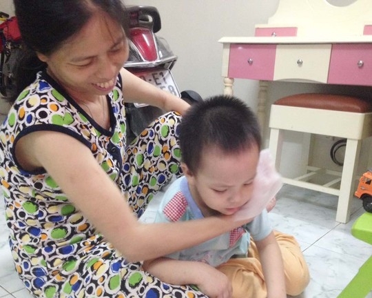 Cảnh báo độc chất từ khăn giấy ướt