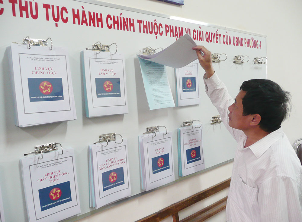 Công khai hóa thủ tục - bước quan trọng trong cải cách hành chính