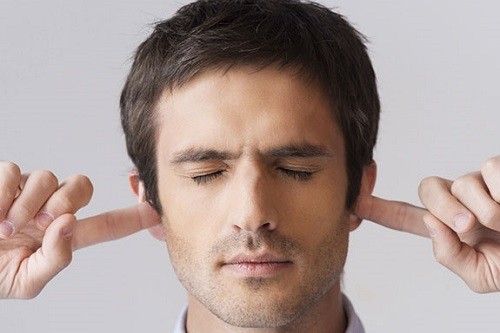 7 bộ phận trên cơ thể bạn không nên chạm tay vào