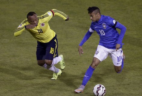 Neymar quá đơn độc trước hàng phòng ngự chơi chắc chắn của Colombia