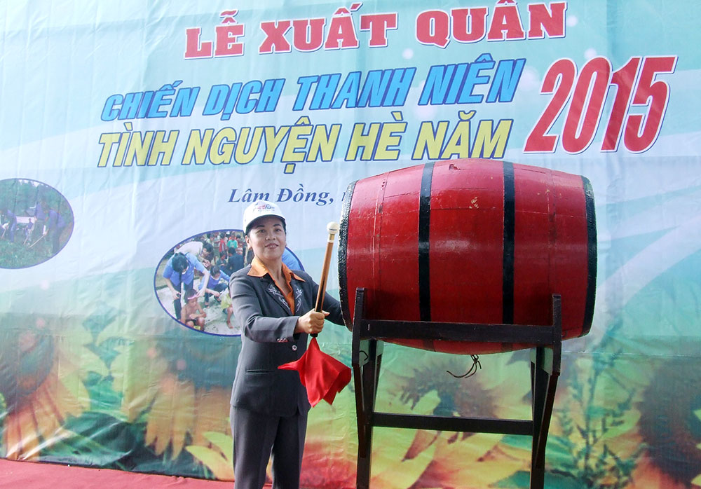 Ra quân Chiến dịch tình nguyện hè 2015