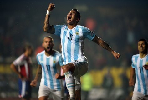 Thắng đậm Paraguay, Argentina giành vé vào chung kết
