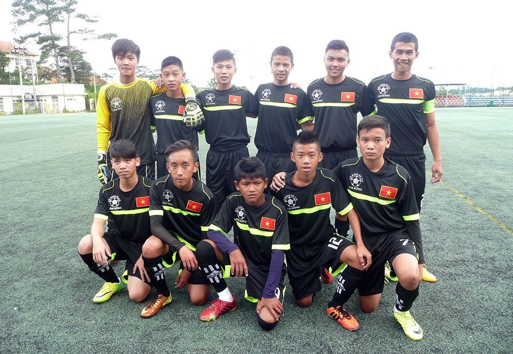 U15 Lâm Đồng vô địch giải bóng đá Lâm Đồng mở rộng 2015