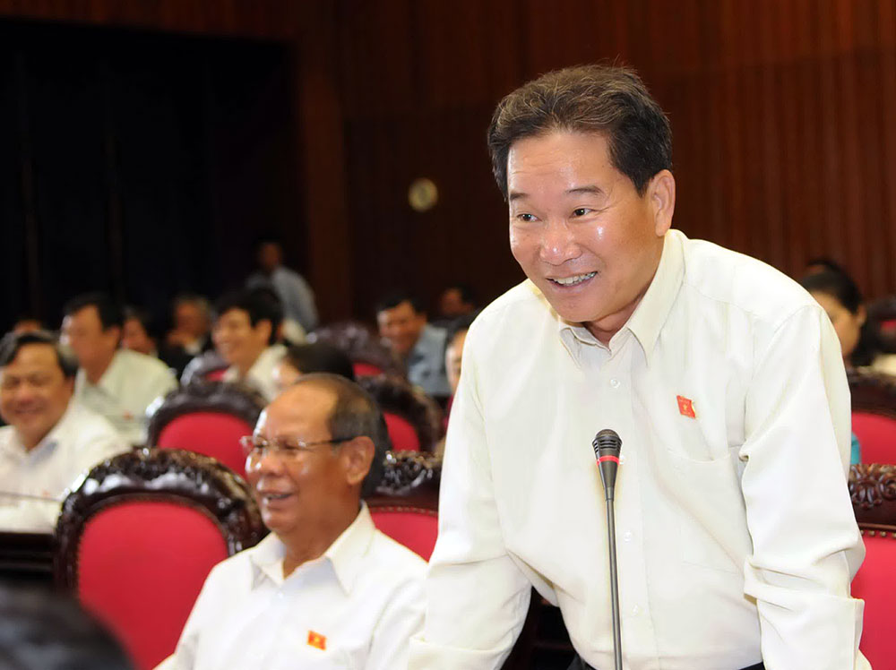 Kỳ họp hợp lòng dân