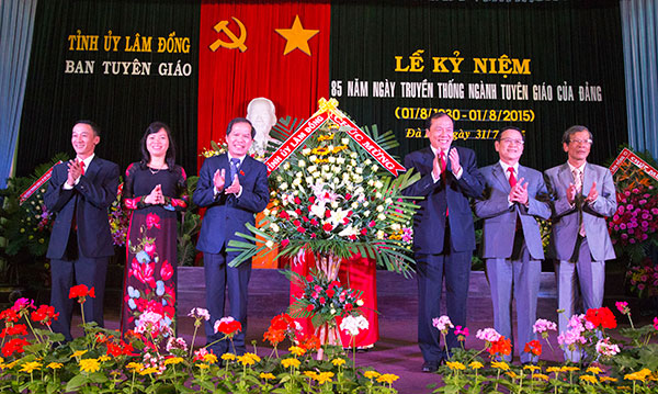 Cán bộ tuyên giáo phải chú trọng đổi mới nội dung, phương thức công tác, bám sát thực tiễn, hướng về cơ sở
