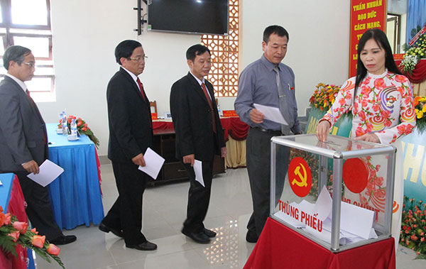 Đại hội đại biểu Đảng bộ TP Bảo Lộc lần thứ V bế mạc