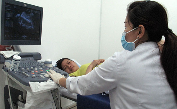 Chương trình miễn phí "Khám, siêu âm đầu dò âm đạo, xét nghiệm soi tươi, phát thuốc và tầm soát các bệnh lý phụ khoa"