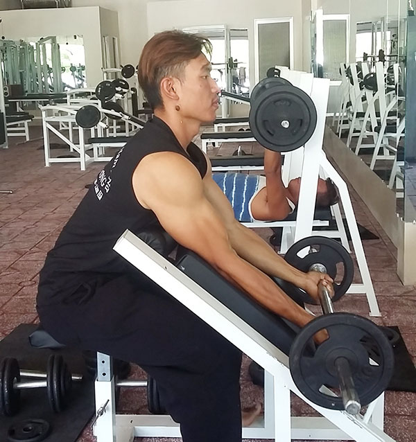 Kon Să Đinh Hữu Công và ước mơ thể hình