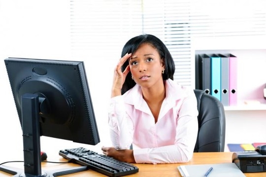 Stress gây hại như... khói thuốc lá