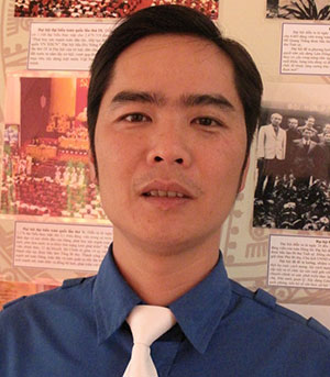 Ý Đảng - Lòng Dân