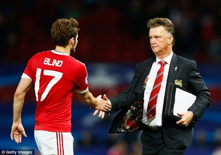 HLV Van Gaal sẽ chia tay MU sớm hơn dự định