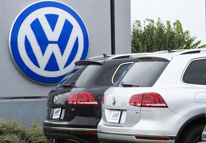 Volkswagen cắt giảm 1 tỷ euro vốn đầu tư vì vụ bê bối khí thải
