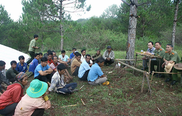 Tăng cường sự lãnh đạo của Đảng đối với công tác bảo vệ an ninh trật tự trong tình hình mới