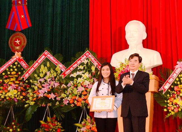 Trường Cao đẳng Nghề Đà Lạt kỷ niệm 15 năm thành lập và khai giảng năm học 2015 - 2016