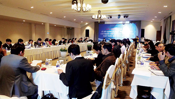 Xây dựng văn hóa, con người Việt Nam sống đạo đức, nghĩa tình