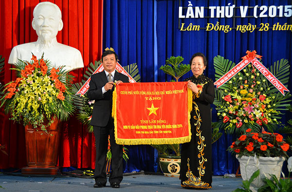 Thi đua yêu nước là mục tiêu và động lực của sự phát triển