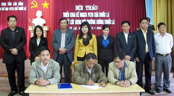 Xây dựng môi trường không khói thuốc lá tại cơ quan, đơn vị