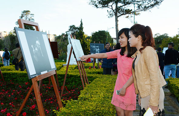 Triển lãm ảnh Đà Lạt &quot;Chuyện của phố&quot;