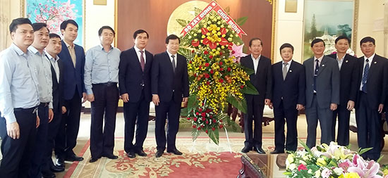 Bộ trưởng Bộ Xây dựng làm việc với Thường trực Tỉnh ủy