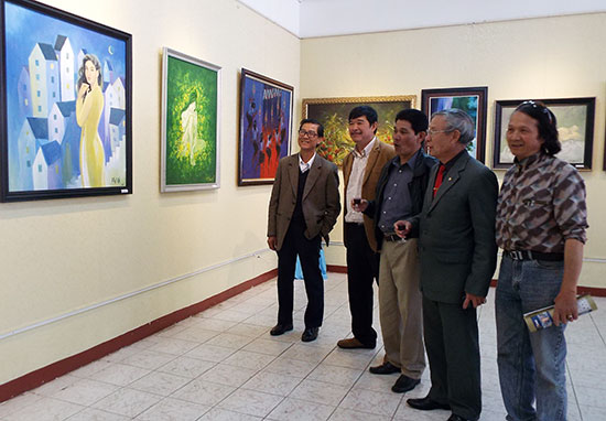 Rực rỡ sắc màu tươi mới