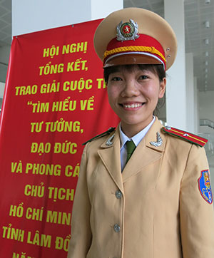 Nụ cười chiến sỹ