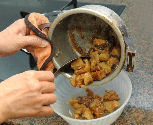 Sử dụng nồi nhôm sai cách, vô tình rước bệnh vào thân