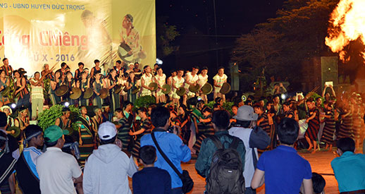 Âm vang cồng chiêng Tây Nguyên