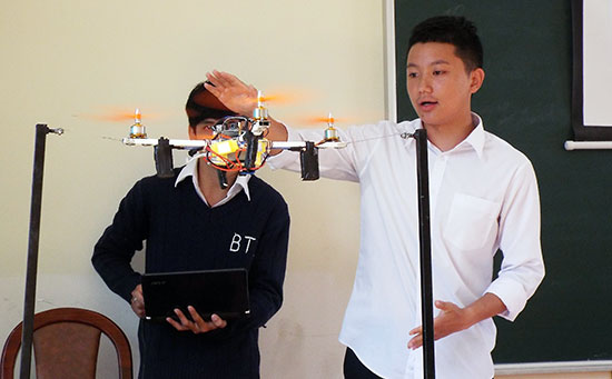 298 học sinh thi tin học trẻ toàn tỉnh lần thứ 22