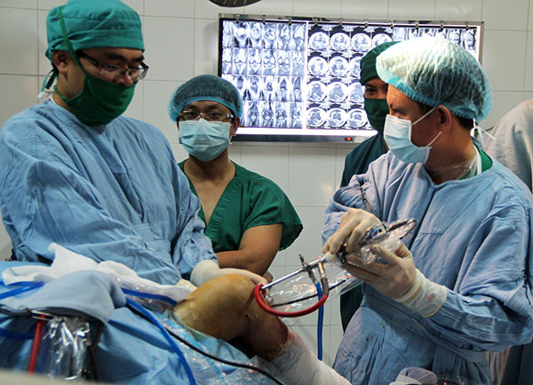 Phát triển kỹ thuật cao hướng tới bệnh viện hạng I