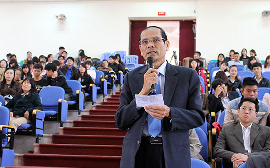 Ứng cử viên đại biểu Quốc hội khóa XIV, đơn vị tỉnh Lâm Đồng tiếp xúc cử tri