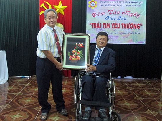 Đêm nhạc &quot;Trái tim yêu thương&quot; của người khuyết tật
