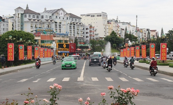 Đà Lạt trước ngày hội toàn dân