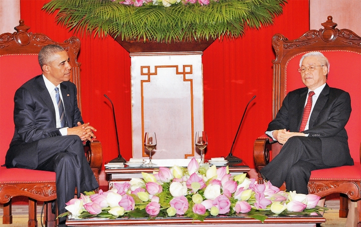 Tổng Bí thư Nguyễn Phú Trọng tiếp; Chủ tịch nước Trần Đại Quang đón, hội đàm; Thủ tướng Nguyễn Xuân Phúc hội kiến; Chủ tịch QH Nguyễn Thị Kim Ngân gặp Tổng thống Hoa Kỳ B.Ô-ba-ma