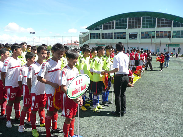 Khai mạc giải bóng đá U 15 Lâm Đồng mở rộng -  2016